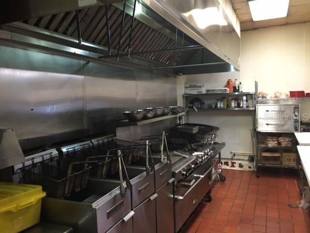 Restaurant and Bar For Sale in Brandon, FL (NET LEASED/ NNN) $1,699,000